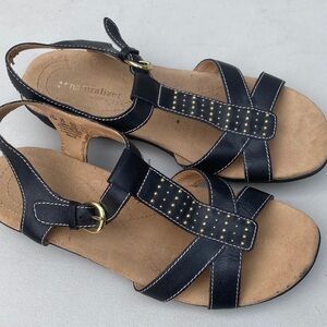Naturalizer Women's Black 8.5W Leather Sandals with Gold Studs